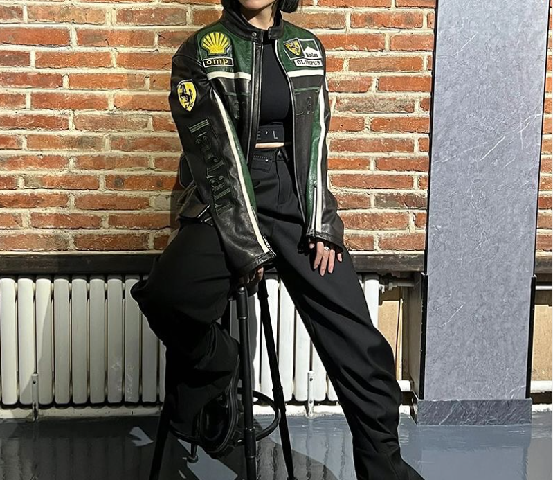 ferrari-leather-black-green-front1